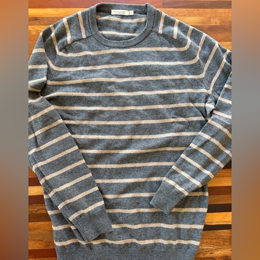 Suitsupply Cashmere Gray and Cream Striped Crewneck Sweater